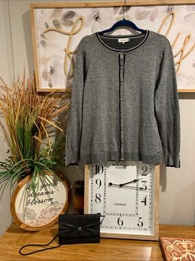 Calvin Klein Gray Button-Up Cardigan Sweater